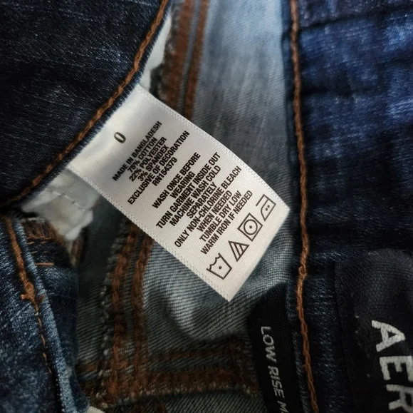 Jean Shorts - Picture 3 of 3